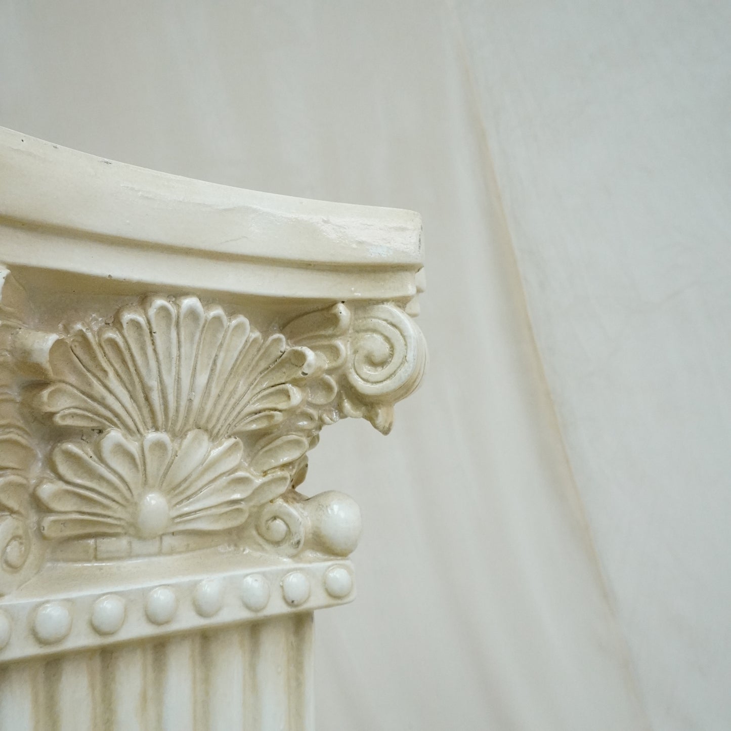 Roman Pillar Pedestal - rental