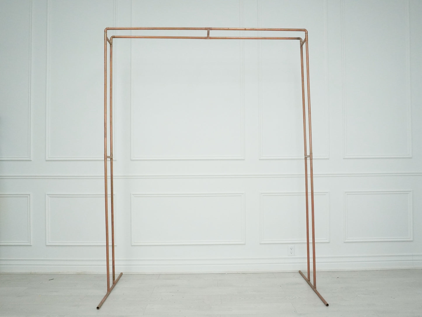 Bronze Metal Arch - rental