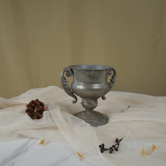 Metal Trophy Vase - rental